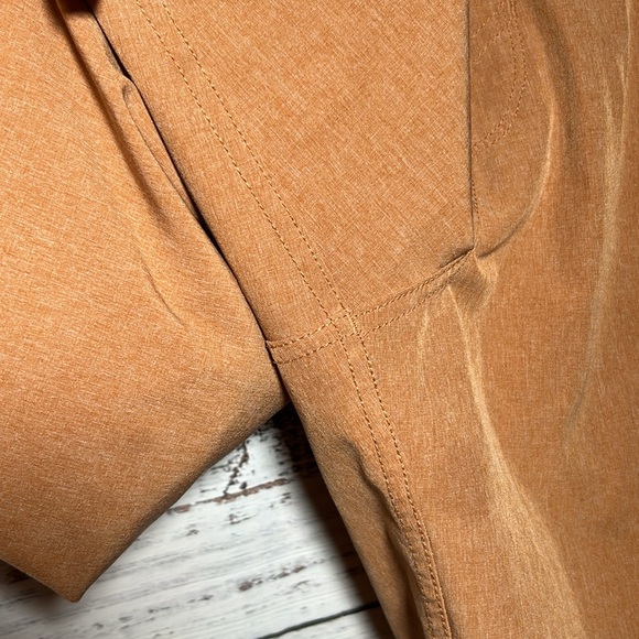 Vuori Banks Shorts Small - Picture 13 of 16